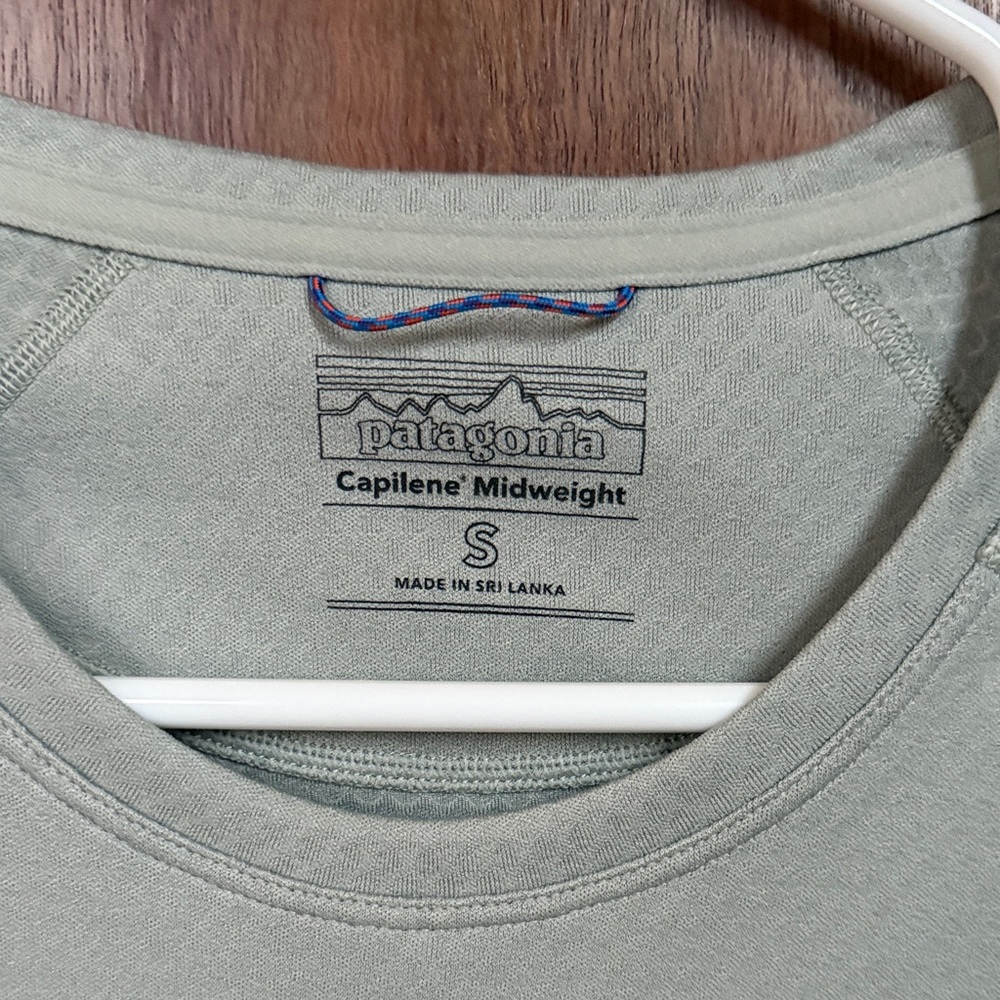 Patagonia Capilene Base Layer - grey